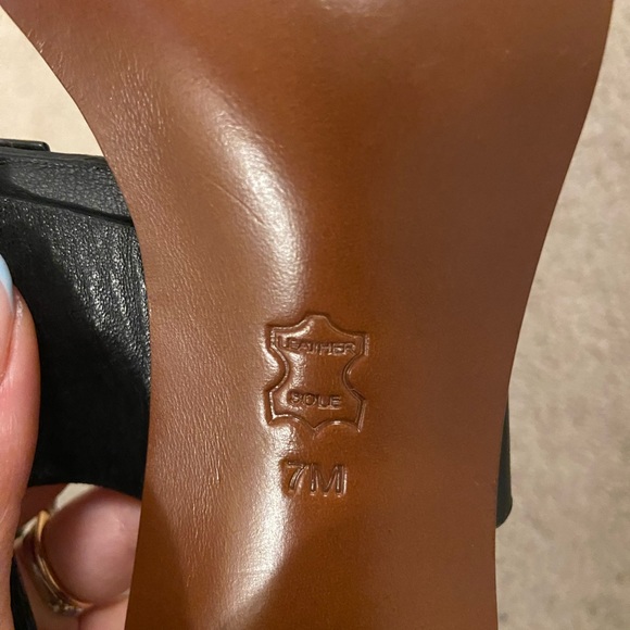 Tory Burch Heeled Block Sandal - Picture 4 of 7